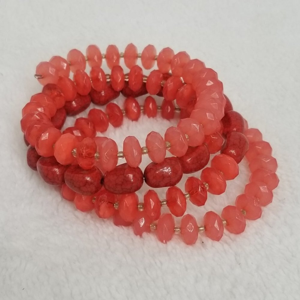 Acrylic wrap bracelet